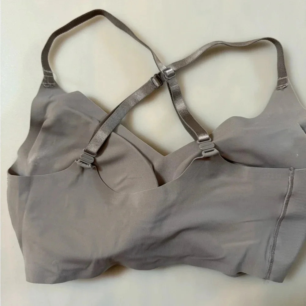 True & Co women's adjustable racer back or cami bra Size Small - Picture 2 of 3